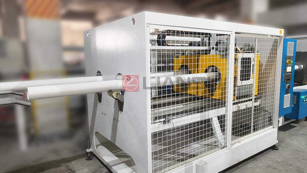 haul off machine for pvc pipe extrusion line.jpg