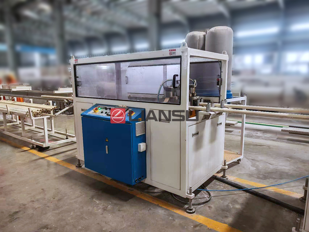 online pipie cutter for CPVC Pipe Manufacturing Solution.jpg